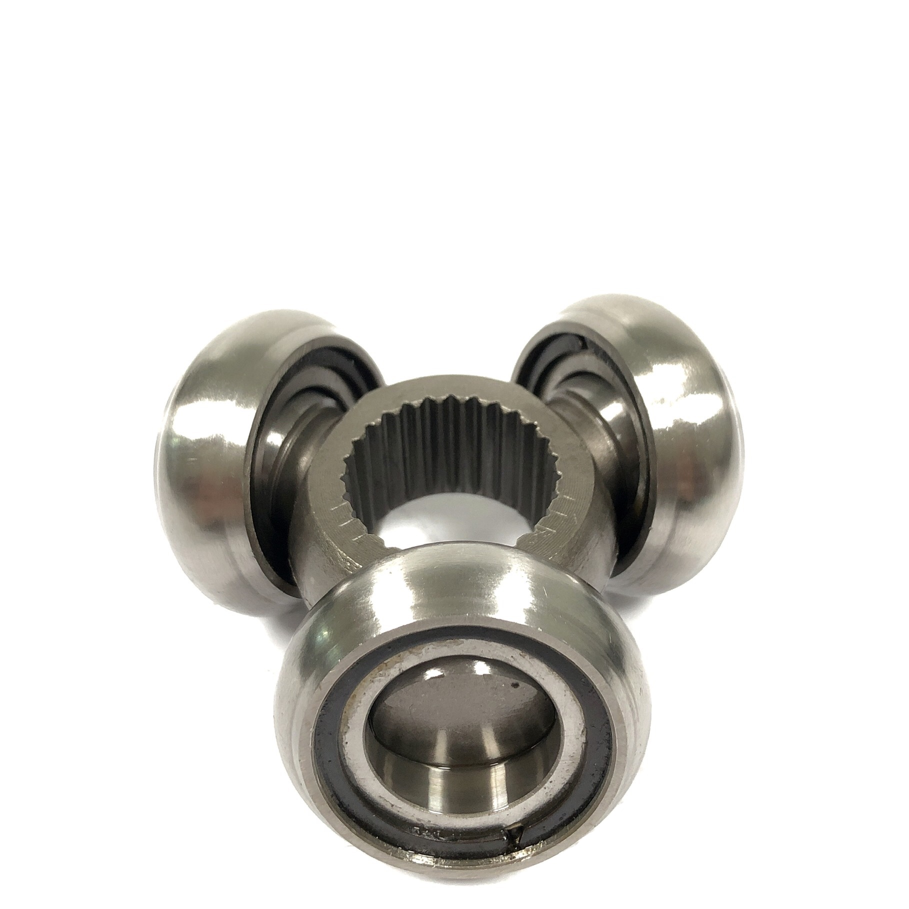Car tripod universal joint with 23 teeth, 39.5 mm diameter, size 23 t * 39.5 mm. Suitable for strong sunlight.